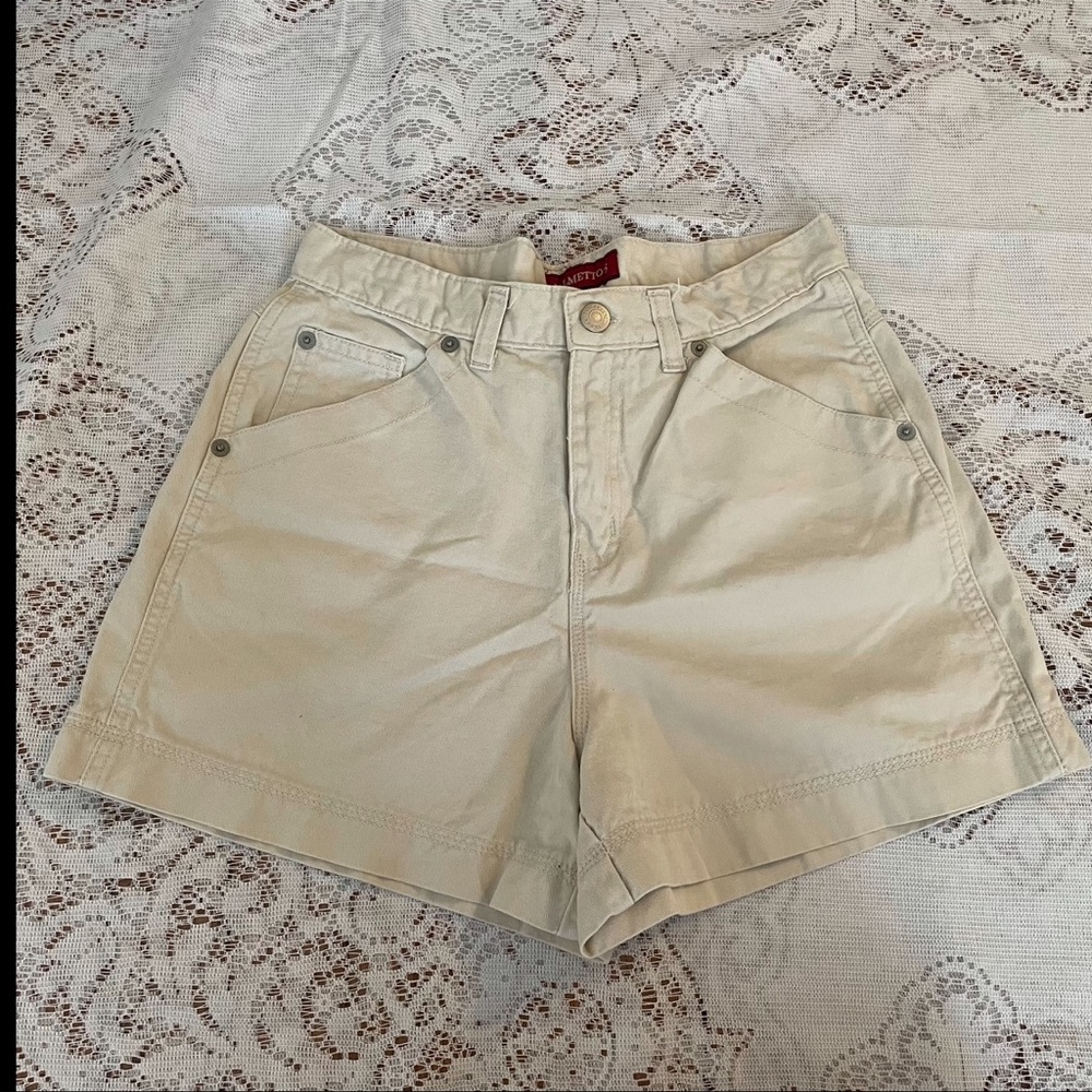 Vintage palmettos jean shorts with back belt